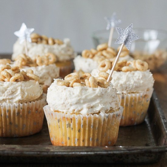 Honey Nut Cheerio Cupcakes