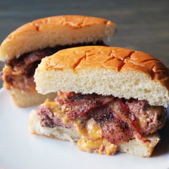 Pimento Cheese Stuffed Burgers