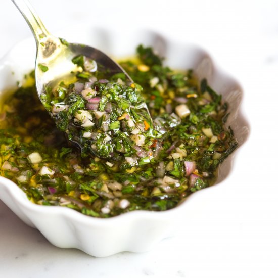 Zesty, Green Chimichurri Recipe