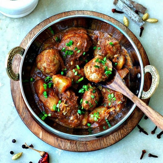 Masala Meatball Curry