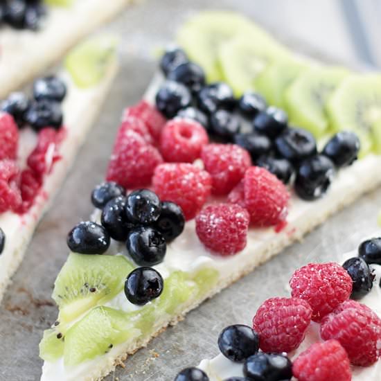 Easy Fruit Pizza