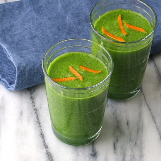 Orange and green detox smoothie