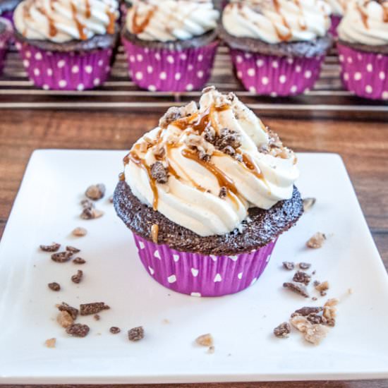 Black and White Cupcakes