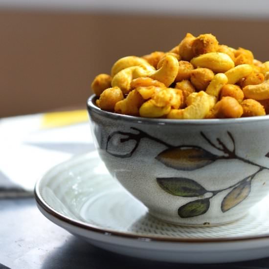 Roasted Curry Chickpeas