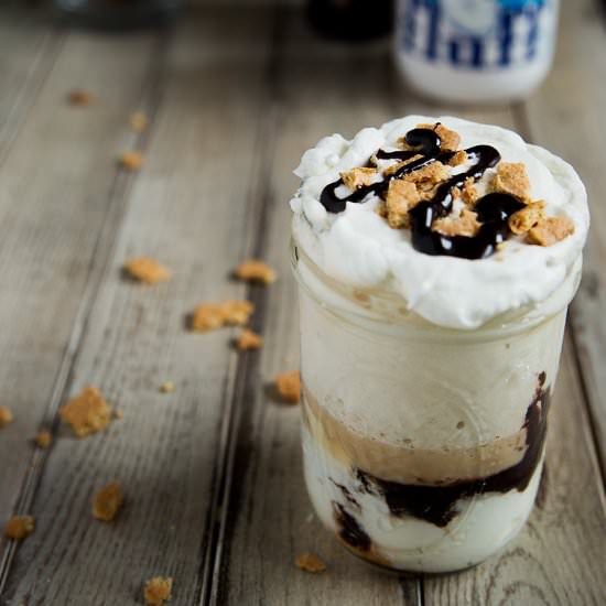 DIY S’mores Frappuccinos