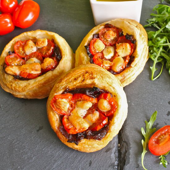 Caramelised Onion & Tomkin Galettes