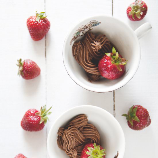 Strawberries with Chocolate Cream