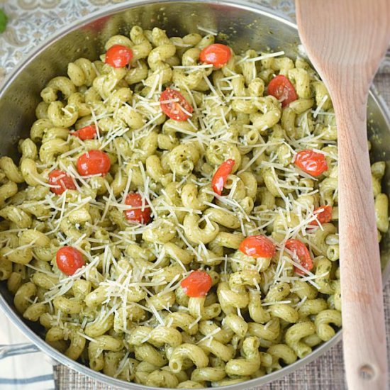 Pesto Cavatappi