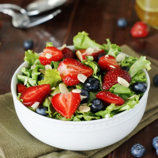 Strawberry & Blueberry Salad