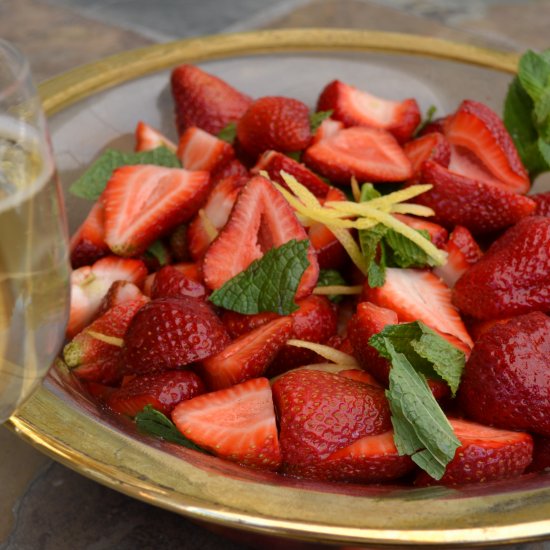 Strawberries with Prosecco