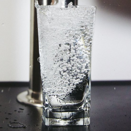 How to make carbonated water