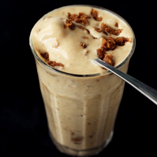 Peanut Butter Cookie Dough Shake