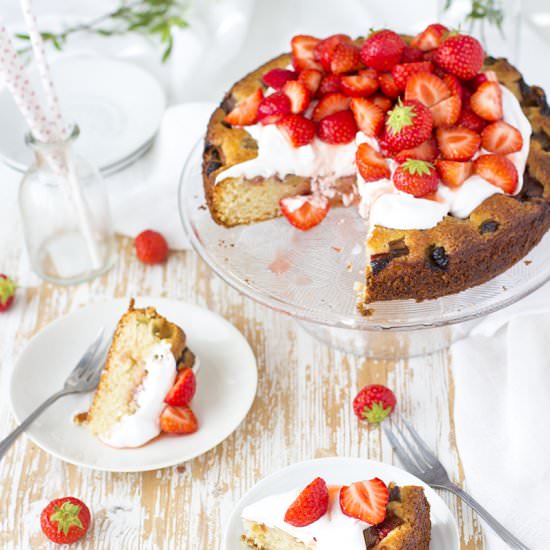 Rhubarb Strawberry Cake