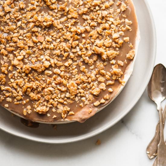 No Bake Chocolate Caramel Cheesecake