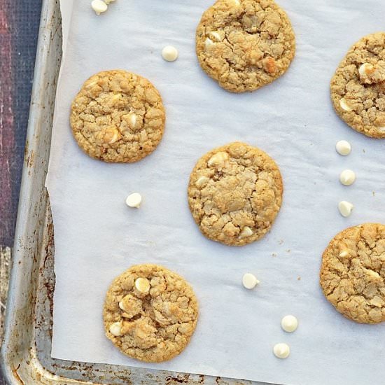 White Chocolate Macadamia Cookies