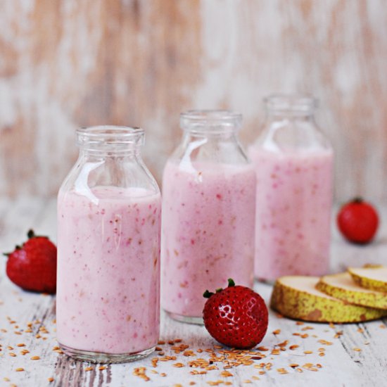 Strawberry-Pear Milkshake