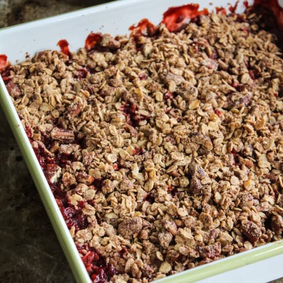 Healthy Strawberry Rhubarb Crisp