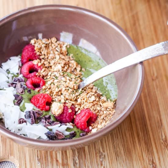 Vegan Spinach Acai Bowls