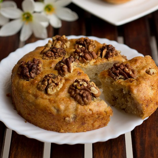 Eggless Banana Walnut Cake