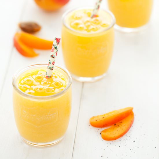 Apricot Mango Smoothie