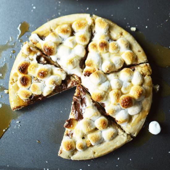 Grilled Salted Caramel Smores Pizza