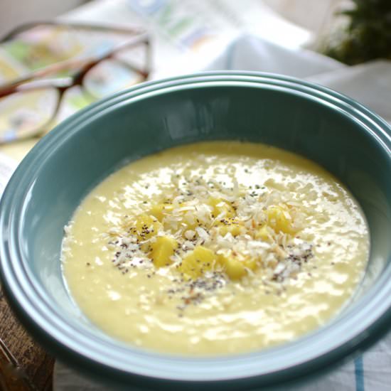 Tropical Smoothie Bowl