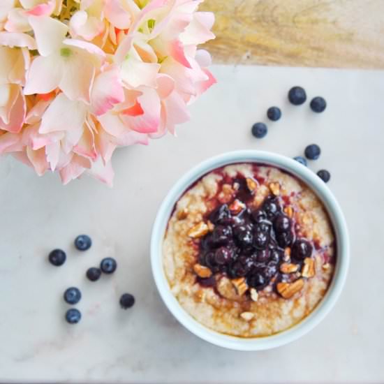 Oatmeal & Caramelized Blueberries