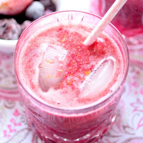 Black Grapes and Mixed Berry Juice