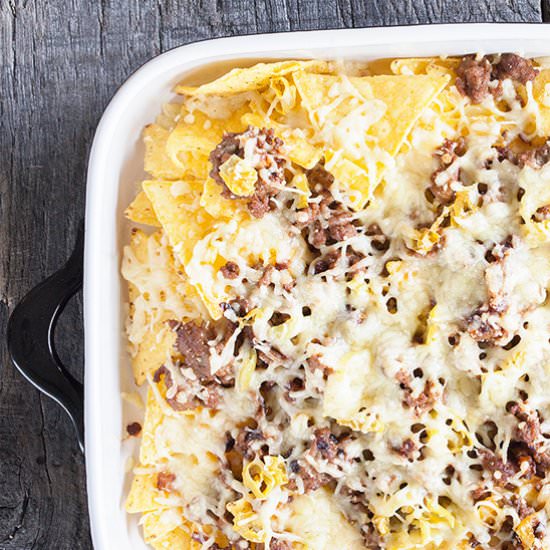 Baked Nachos with Cheese and Pepper