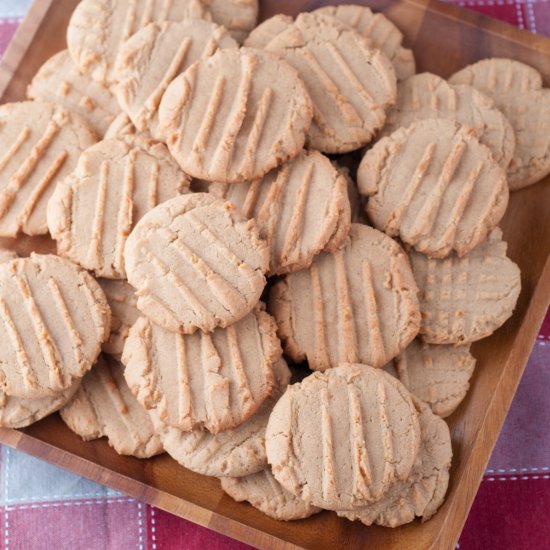 Classic Peanut Butter Cookies