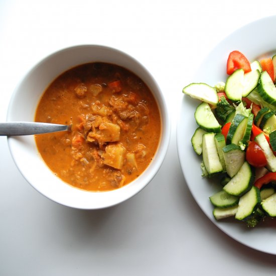 Thai Veg Pot with Guacamole Topper