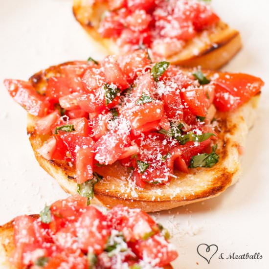 5 Ingredient Bruschetta