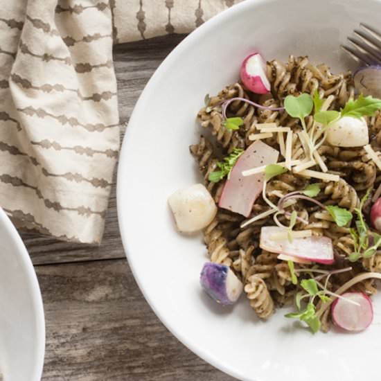 Radish Leaf Pesto Pasta