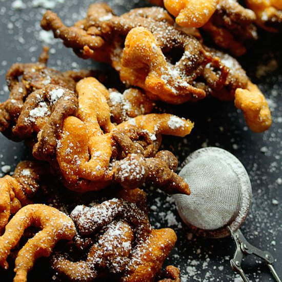 Vanilla and Chocolate Funnel Cakes