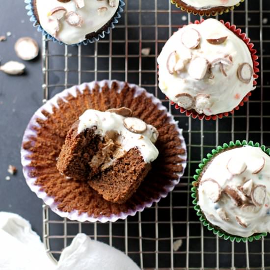 Malted Chocolate Fudge Cupcakes