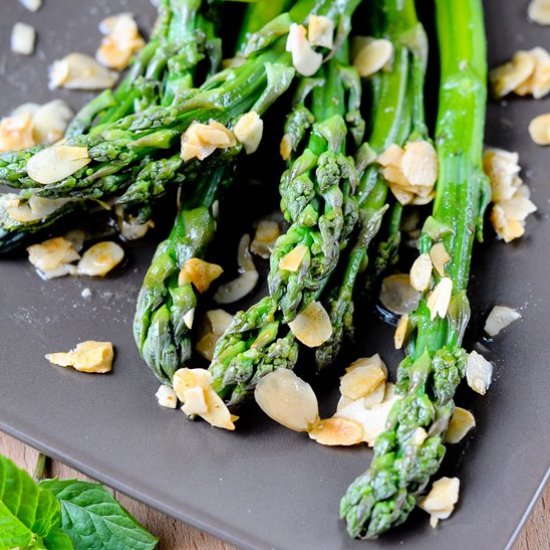 Asparagus with Almonds and Butter