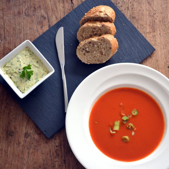 Roasted bell pepper soup