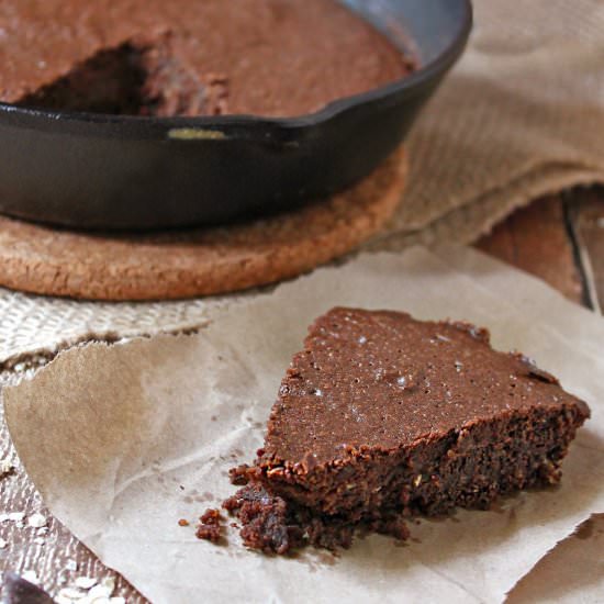 MOCHA OAT SKILLET CAKE