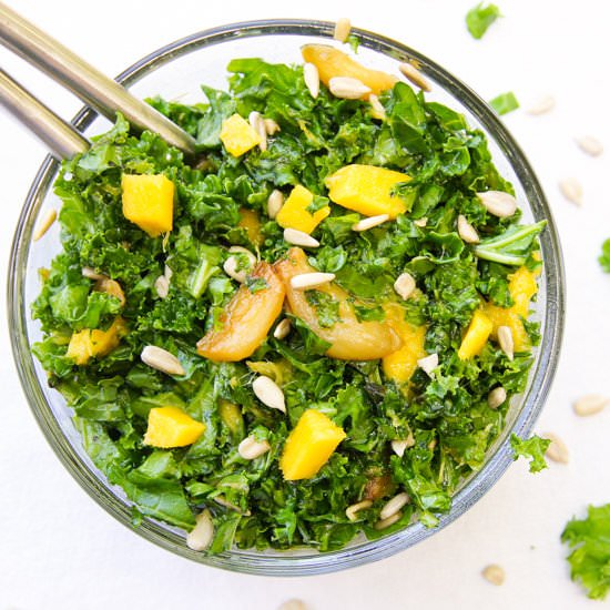 Kale, Mango & Garlic Salad