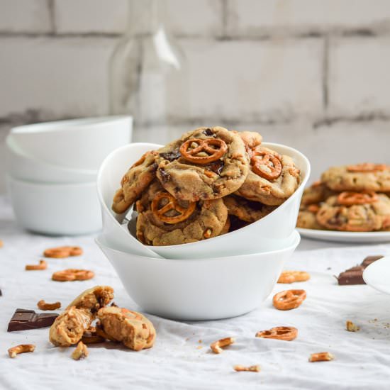 Peanut Butter Pretzel Cookies