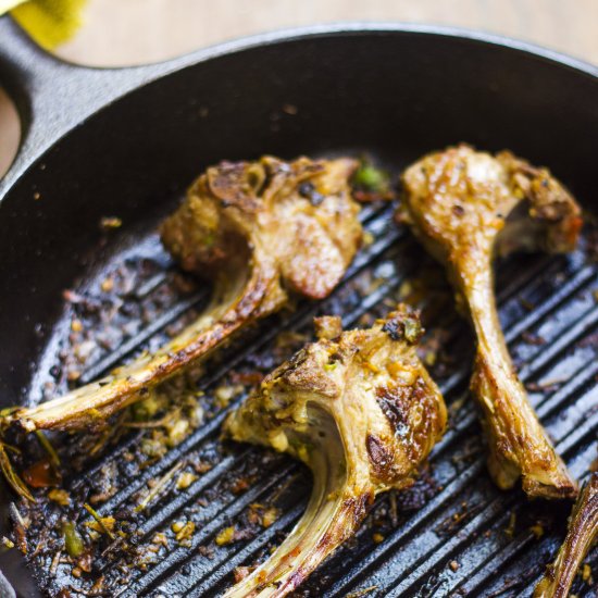 Spiced Lamb Chops with Figs