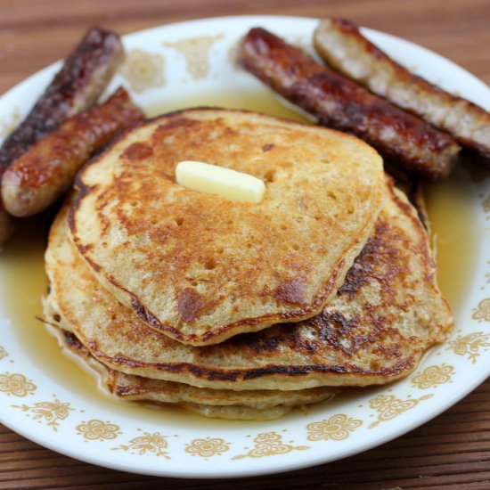 Graham Cracker Buttermilk Pancakes