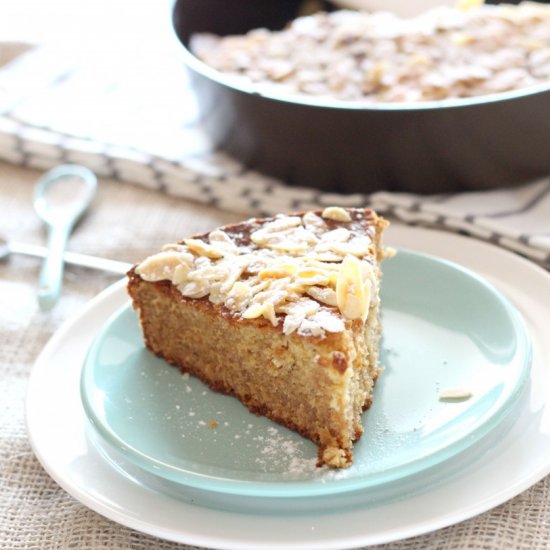 Rich Almond and Mascarpone Cake