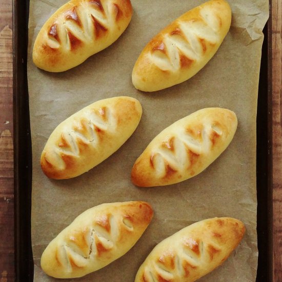 Double Cream Bread Rolls