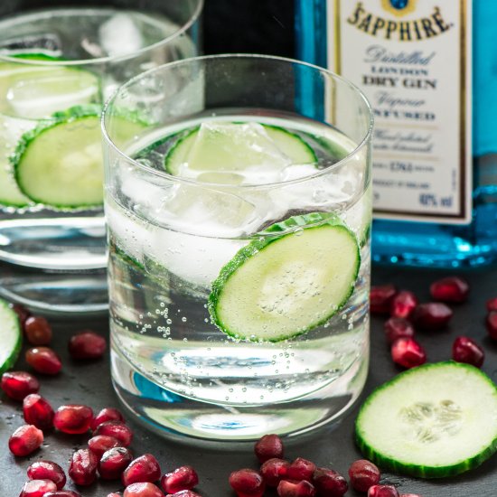 Gin & Tonic & 18 Amazing Gin Foods