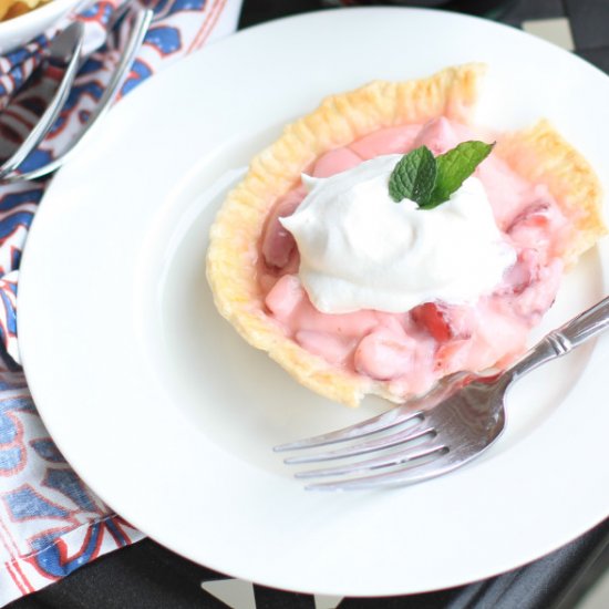 Strawberry Creme Pie