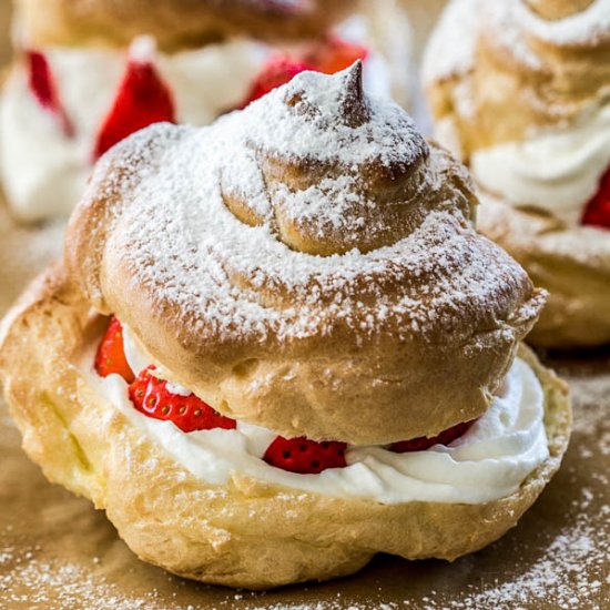 Profiterole with Fresh Strawberries