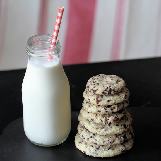 Skinny Crispy Coconut Chip Cookies