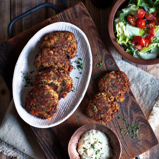 Savory Salmon Cakes