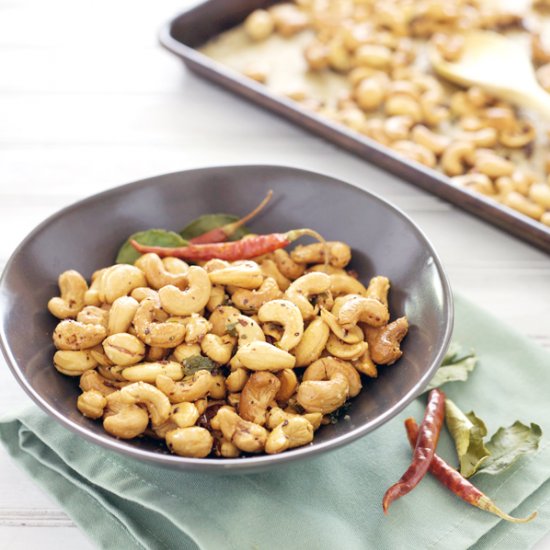 Chile and Kaffir Lime Cashews